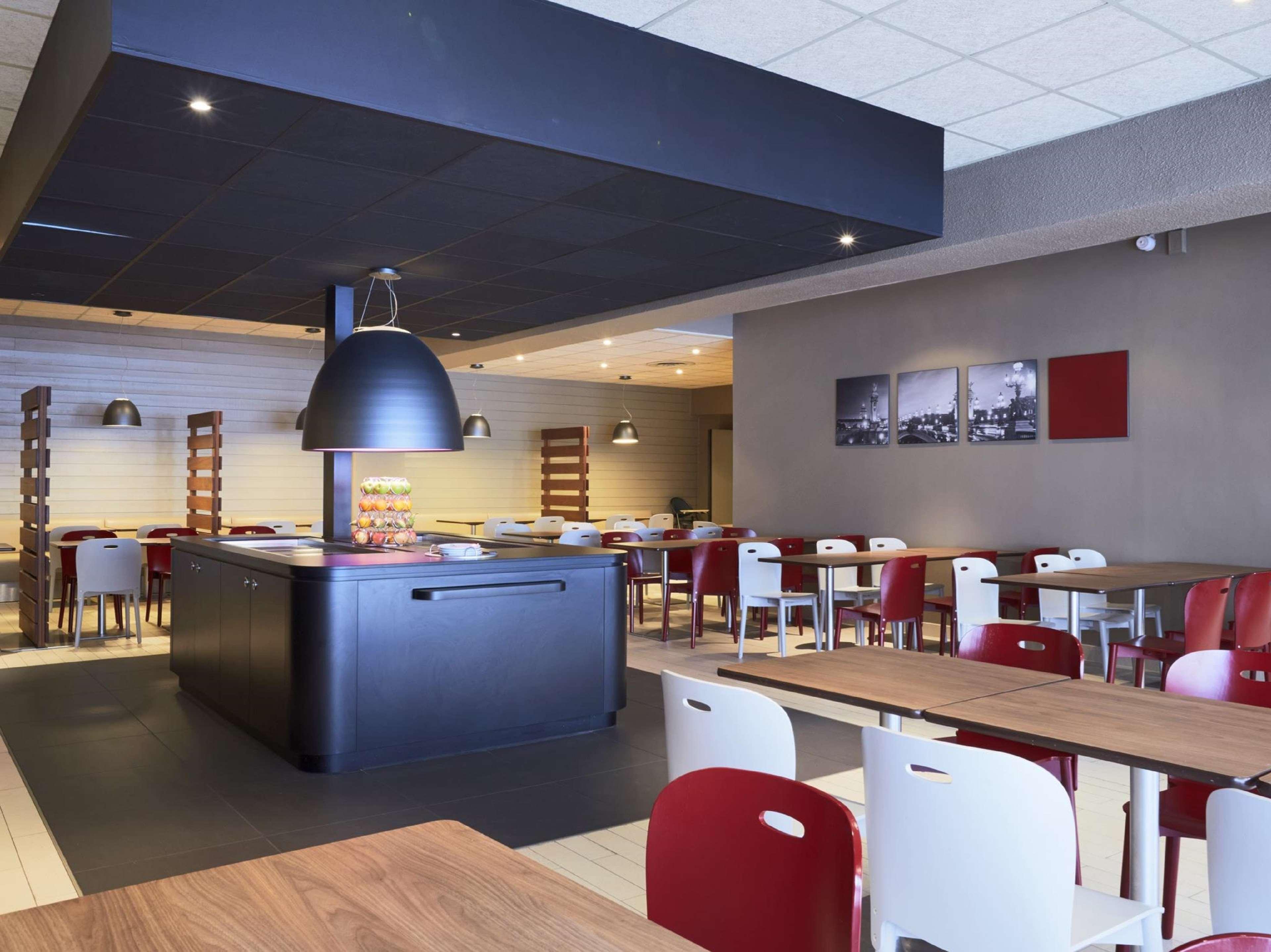 Campanile Paris Est - 3*