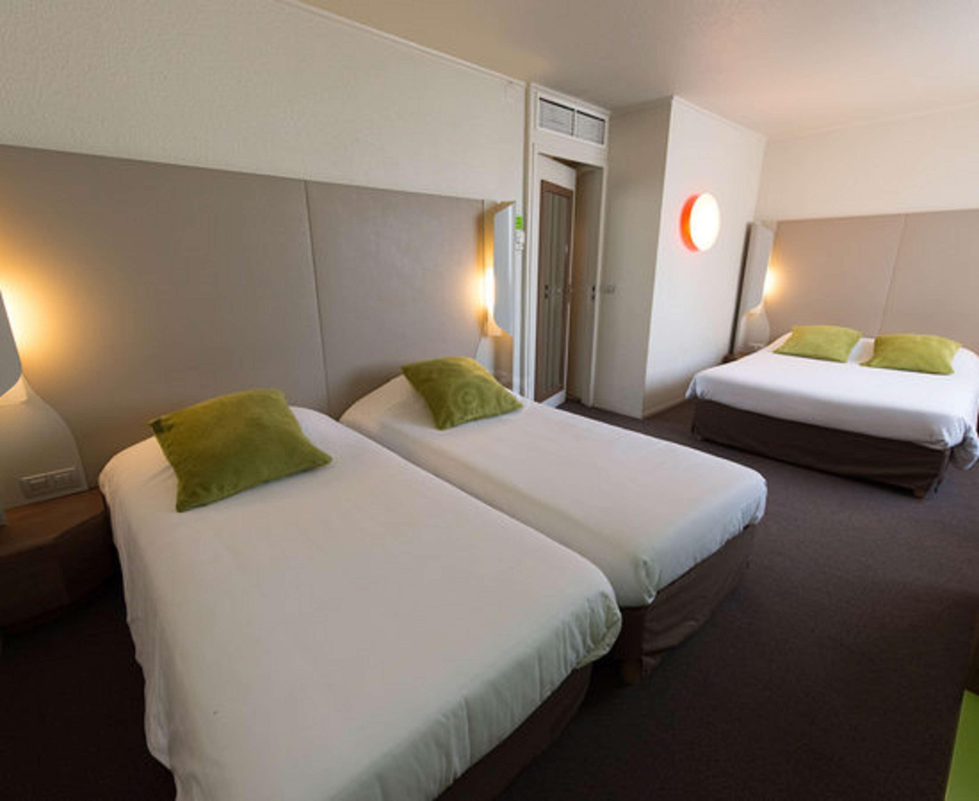 Campanile Paris Est - Hotel 3*