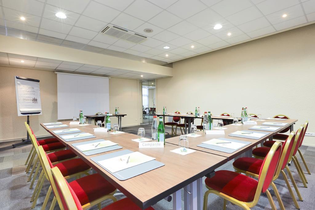 Campanile Paris Est -